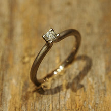 Verlobungsring Solitaire DL1502 Weißgold 585/- mit Brillant 0,15 carat top wesselton si