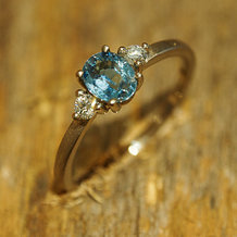 Verlobungsring DL Weißgold 585/- mit Aquamarin und 2 Brillanten